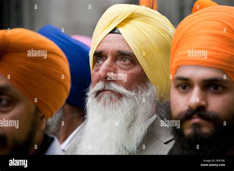 around 15 000 kalistan sikhs in london to remember the 1984 massacre when thousands were killed