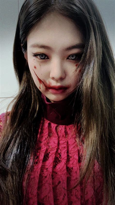 Blackpink's jennie is known for her stunning bod and impeccable style so isn't it time we collected some of her sexiest looks in one place? 2-BLACKPINK Jennie Instagram Story 31 October 2018 Halloween
