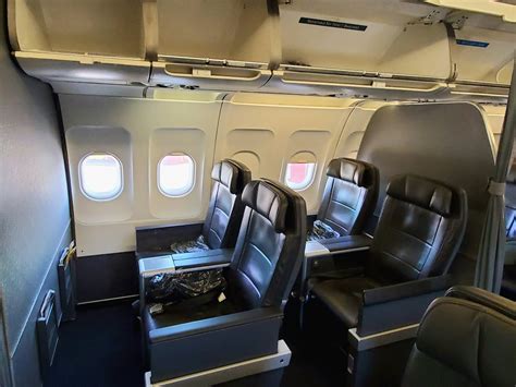 Review Of American Airlines A319 First Class
