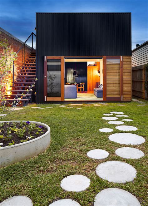 Home & garden design ideas is your source for interior design ideas, home decor ideas and home remodeling ideas and to find the right home improvement contractor for your home remodel or home. 16 Design Ideas for Beautiful Garden Paths