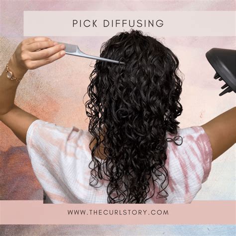 How To Diffuse Curly Hair Techniques To Try The Curl Story