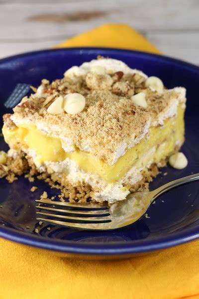 Although the flavor of extract is perfectly acceptable, when the dominant flavor is vanilla put plastic wrap directly on the pudding to prevent formation of a skin, or do not cover if you like skin. Vanilla Dessert Lasagna | TheBestDessertRecipes.com