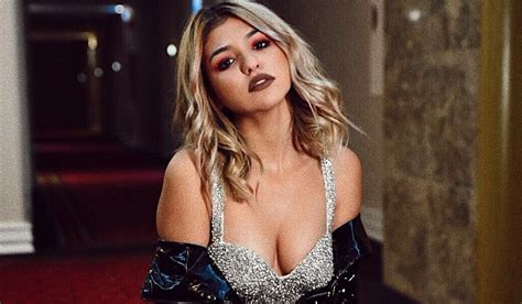 She is the youngest daughter of the portuguese singer rui bandeira, who represented portugal at the eurovision song contest 1999. Bárbara Bandeira já terá saído de casa contra a vontade ...