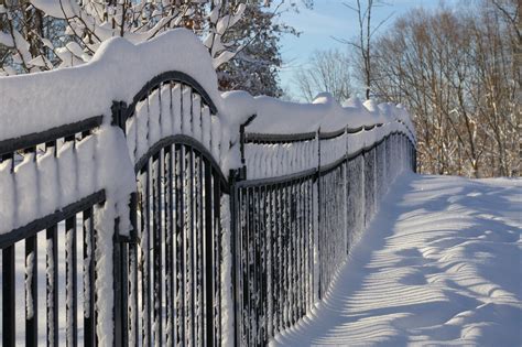 Pros And Cons Of Getting A Fence In The Winter Capital Deck And Fence