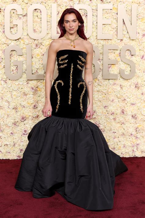 Dua Lipa Wore A Custom Velvet Schiaparelli Gown To The Golden Globes