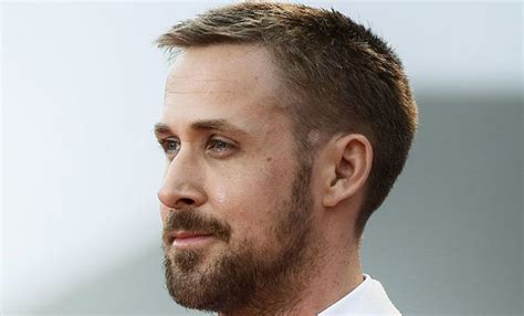 How To Style A Ryan Gosling Beard Celebrity Beards Male Standard