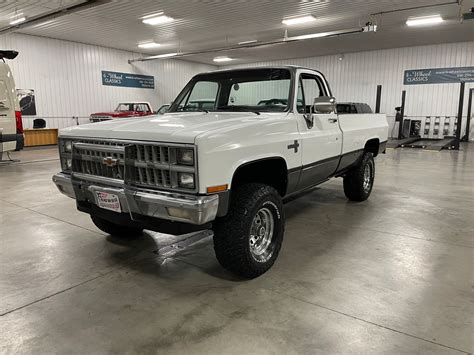 1981 Chevrolet Ck 10 Series 4 Wheel Classicsclassic Car Truck And