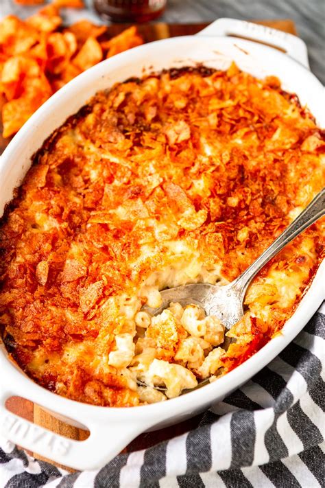 Creamy White Cheddar Baked Macaroni And Cheese Casserole Macaroni And