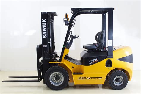 New Samuk Fd25t 2500kg Diesel Forklift The Forklift Company