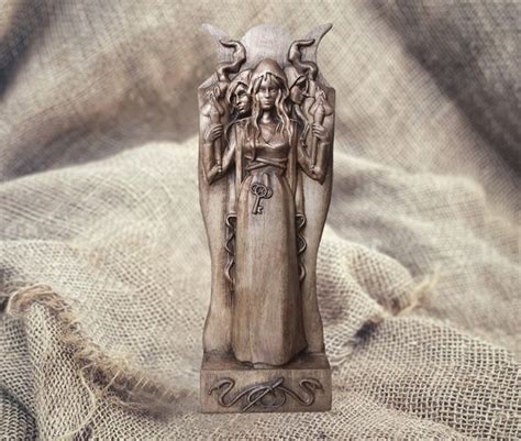 Hecate Statue Greek Goddess Pagan Home Altar Kit Wicca Statue Etsy Uk