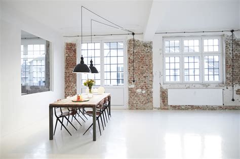 Classy Loft Space Bathed In Natural Light Loft Spaces Workspace