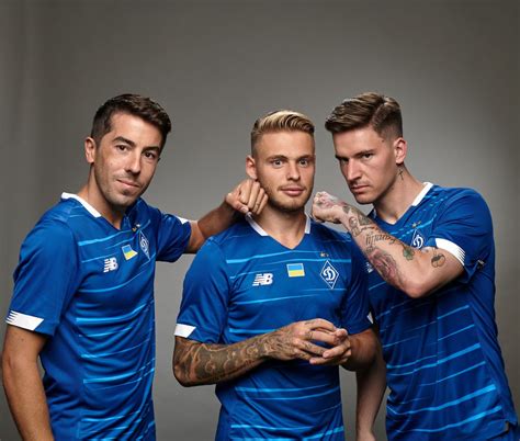 Uniforme titular 20/21 (home kit). Dynamo Kiev 2020-21 New Balance Away Kit | 20/21 Kits ...