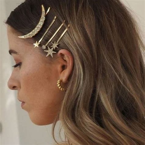 The Most Stylish Hair Accessories For Winter 2020 Glamour Uk