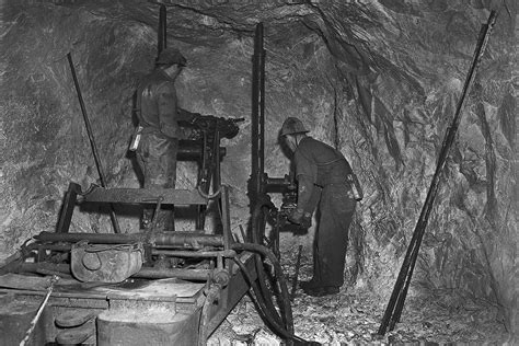 Cape Breton Coal Mining 1938 Knickles Studio And Gallery