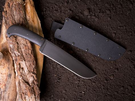 The Six Best Survival Knives Ever Made