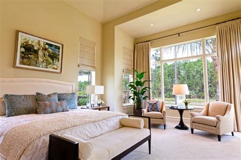 A feng shui bedroom will ideally look and feel good if it has soft lights in it. What Gives This Bedroom Great Feng Shui? | Open Spaces ...