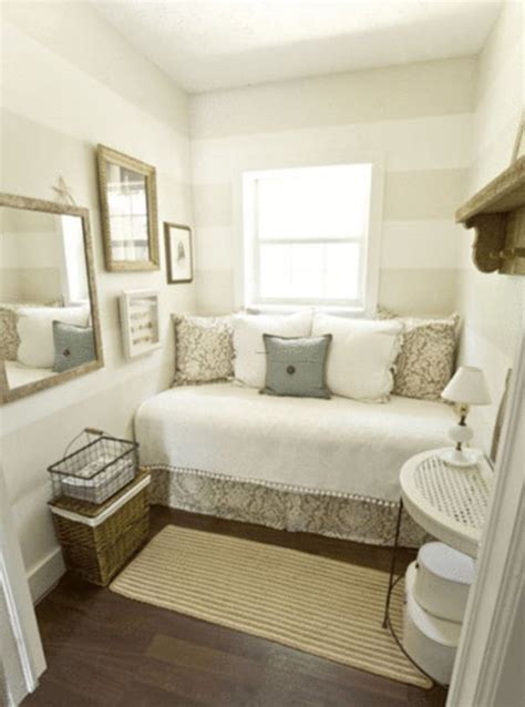 45 Guest Bedroom Ideas Small Guest Room Decor Ideas