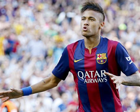 Atualmente o salário do neymar no. Neymar dobra salário e renova com o Barcelona até 2020 ...