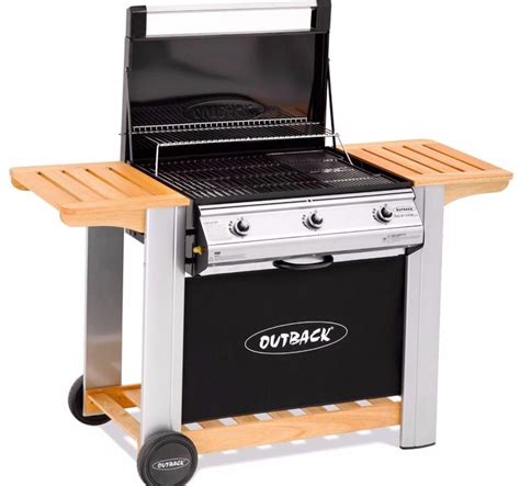 Outback Spectrum Hooded 3 Burner Gas Bbq In Me10 Swale For £16500 For