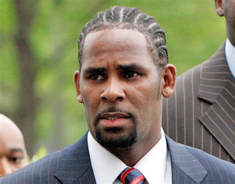 Watch R Kelly Charged With Aggravated Sexual Abuse Pbs Newshour