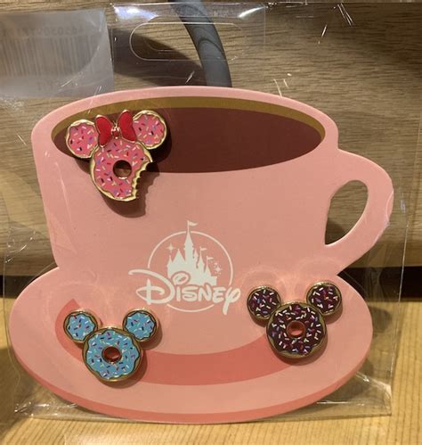 Mickey And Minnie Donut Disney Pin Set Disney Pins Blog