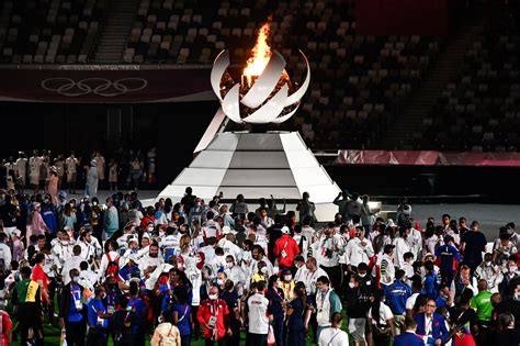 Closing Ceremony Of Modern Olympic Games Yzw9kbzitzgezm The Modern
