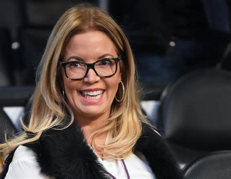 Do Not Underestimate Lakers Jeanie Buss First Female Controlling