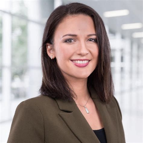 Jackie baumann kommer fra en sportslig familie, hendes far dieter baumann er olympisk mester og mor isabelle er træner. Isabell Baumann - Outsourced Operations Management ...