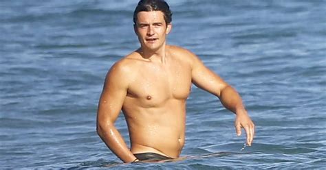 Orlando Bloom Pictured Completely NAKED While Paddle Boarding With Katy Perry On Italian Holiday