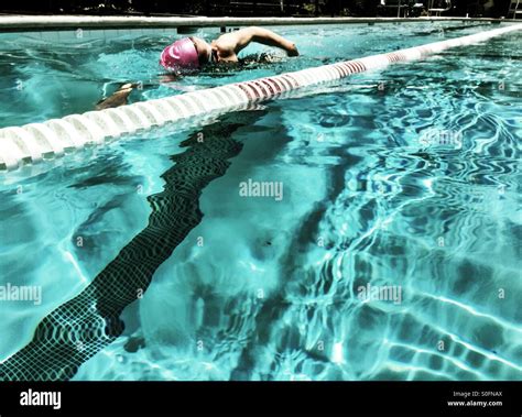 Swimming Crawl Hi Res Stock Photography And Images Alamy