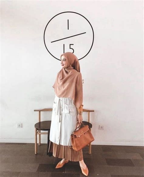 15 Ootd Muslimah Remaja Tampil Sopan Dengan Style Hijab Menutup Dada Fashion