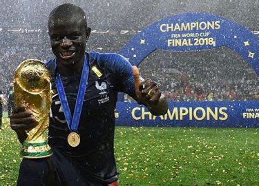 Thomas tuchel has lauded 'top guy' n'golo kante and says he 'dreamed' of managing the chelsea midfielder before joining the blues. N'Golo Kanté de meest sympathieke voetballer op aarde is - FHM