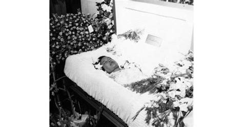 Karen Carpenter Funeral Open Casket Pictures To Pin On Pinterest
