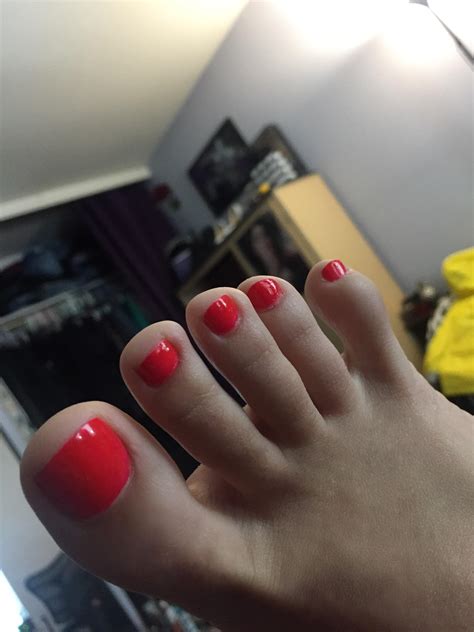 My Pinky Toe Is My Favorite Rfeetpics