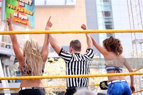Maria Menounos Wrestle Photos And Premium High Res Pictures Getty Images