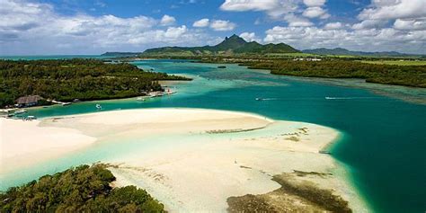 8 Best Places To Visit In Mauritius Funattrip
