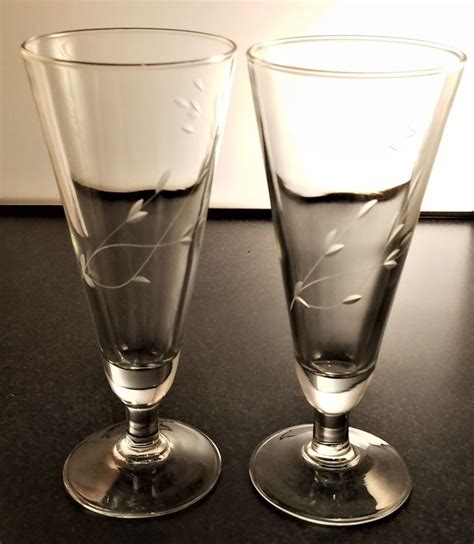 Pair S Of Princess House Etched Crystal Pilsner Glasses Pottery And Glass Glass Glassware