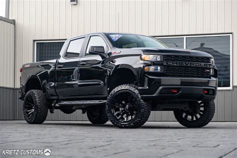 Lifted 2019 Chevy Silverado 1500 With Fuel Blitz And Rough Country