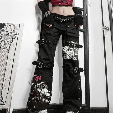 Y2k Black Punk Skull Print Mall Goth Jeans Woman Eyelet Buckle Academic