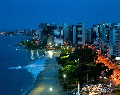 Fortaleza is a major city on brazil's northeast coast, and the capital of ceará state. Fortaleza - Brasil - Ciudad Bella y Dinámica • Econotravel
