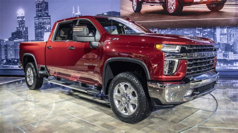 While fans of lowered, modified, small pickups have never gone away, they haven't had a new truck to play with in years. 2020 Chevrolet Silverado HD: Chicago 2019 Photo Gallery ...