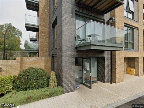 Twickenham 1 Bed Flat Wharf House Tw1 To Rent Now For £200000 Pm