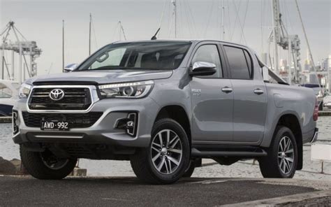 2018 Toyota Hilux Sr5 4x4 Double Cab Pickup Specifications Carexpert