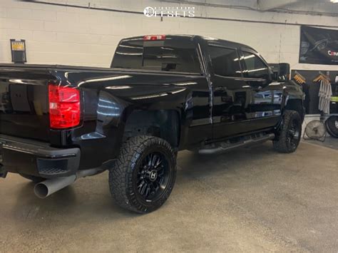 2019 Chevrolet Silverado 2500 Hd Hostile Fury Stock Stock Custom Offsets