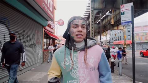 Tekashi 6ix9ine Taunts Lil Reese With Poop Video As Rapper Calls Him