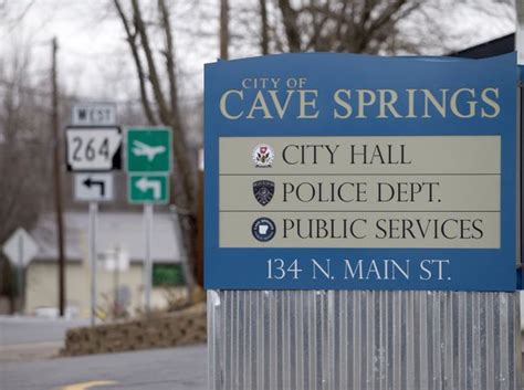 Cave Springs Mayor Vetoes Firing 10 City Employees Northwest Arkansas