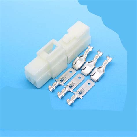 2019 Plastic Automotive Electrical Connector 3 Pin