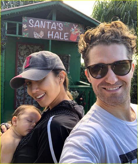 Matthew Morrison And Wife Renee Enjoy A Trip To Hawaii With Son Revel Photo 4003136 Celebrity