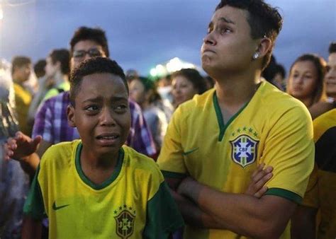 Heartbreaking Pictures Of Brazil Fans Before And After Their World Cup Loss Soccer Match Soccer