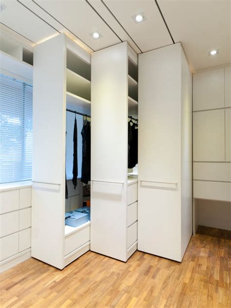 See more ideas about bathroom closet, bathroom closet organization, closet bedroom. 9,941 Modern Closet Design Ideas & Remodel Pictures | Houzz